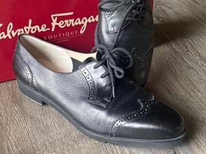 lot 202 image: Pair of Womens Salvatore Ferragamo Shoes