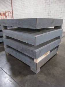 lot 202 image: PALLET SIZED DISPLAY RISERS (Gray paint) - 4 Pieces.