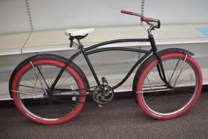 lot 9 image: Shelby Bike