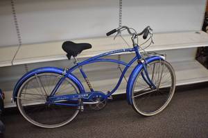 lot 63 image: Schwinn Tiger