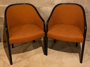 lot 62 image: Pair of Outstanding Vintage Burnt Orange Chairs