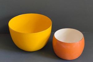 lot 31 image: Two Vintage Enamel Bowls including a Vintage Dansk Orange Enamel Bowl