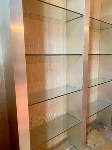 lot 11 image: Large Contemporary Wall Shelf