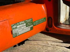 lot 171 image: Stihl E10 Electric 16 Inch Chainsaw