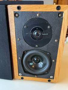 lot 189 image: 2 Handmade Oak Speakers