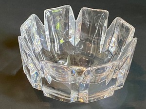 lot 90 image: Beautiful Crystal Orrefors Crystal Bowl