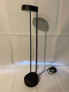 lot 226 image: Stefano Cevoli Desk Lamp With Extendable Arms Made in Italy