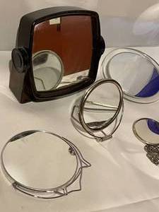 lot 248 image: Vintage Vanity Mirrors in Assorted Sizes
