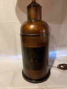 lot 252 image: Vintage Metal Table Lamp