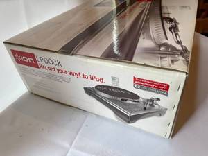 lot 353 image: ION LP Dock 115 Volts
