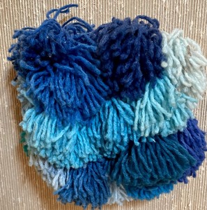 lot 321 image: Five Form III Yarn Art Puffs