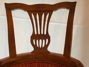 lot 375 image: Vintage Wooden Ornate Chair With Unique Design