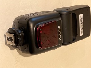 lot 468 image: V860II Flash