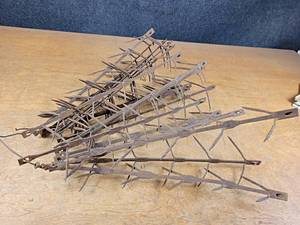 lot 2056 image: Lot of (20) Antique Corn Driers