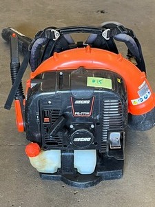 lot 15 image: Echo PB-770H Commercial Backpack Blower