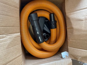 lot 8 image: RIDGID 1-14 in. Premium Car Cleaning Accessory Kit for RIDGID WetDry Shop Vacuums