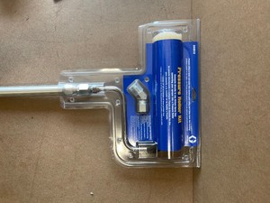 lot 21 image: Graco Pressure Roller Kit