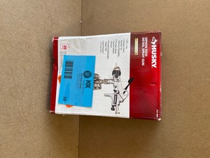 lot 39 image: Husky Siphon Feed Detail Spray Gun