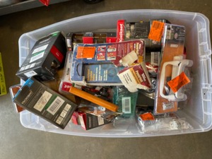 lot 68 image: Lot miscellaneous tools and tool bag