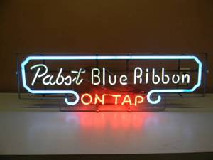 lot 1 image: RARE VINTAGE PABST BLUE RIBBON NEON LIGHT - WORKS - RARE GREAT PIECE - APPROX 35 By 12 - SEE PICTURES