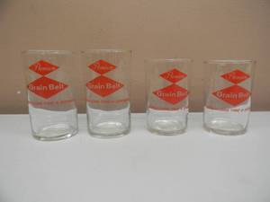 lot 14 image: (4) VINTAGE GRAIN BELT PREMIUM BEER GLASSES BEEN A LONG TIME A-BREWING - GREAT SET - SEE PICTURES