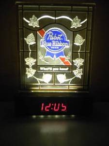 lot 40 image: VINTAGE 1989 Pabst Blue Ribbon Beer Stain Glass Looking Clock Sign - WORKS - NICE - COOL PIECE - APPROX 10 By 13 - SEE PICTURES