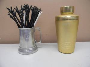 lot 46 image: Vintage Playboy Club Aluminum Beer Mug Stein Glass Bottom Full of Playboy Plastic Drink Stir Sticks - VINTAGE MIRRO ALUMINUM COCKTAIL DRINK SHAKER SET - GREAT SET - SEE PICTURES