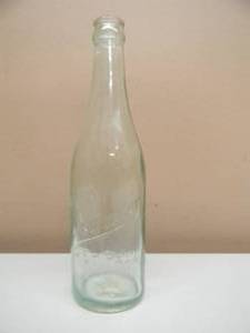 lot 48 image: VINTAGE PRE PRHIBITION HAMMS CLEAR EMBOSSED BEER BOTTLE ST. PAUL MINN - AWESOME PIECE - APPROX 9.5 - SEE PICTURES