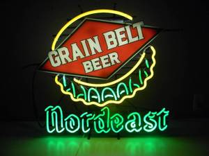 lot 59 image: VINTAGE GRAIN BELT BEER NORDEAST NEON LIGHT - NICE - WORKS - FANTASTIC PIECE - APPROX 29 By 26 - SEE PICTURES