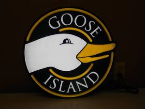 lot 70 image: LED LIGHTED GOOSE ISLAND BAR SIGN - WORKS - NICE - AWESOME PIECE - APPROX 19 - SEE PICTURES