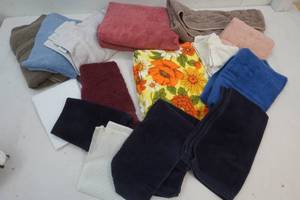 lot 20 image: towels