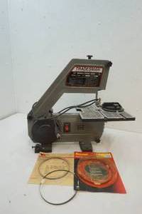 lot 77 image: tradesman bench band saw