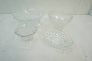 lot 103 image: glassware