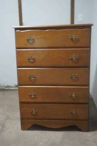 lot 149 image: chest of drawers
