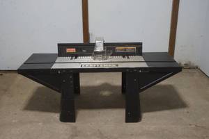 lot 157 image: craftsman router table