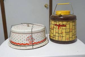 lot 174 image: cake server
