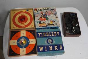 lot 190 image: vintage games