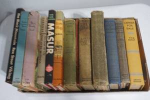 lot 207 image: books