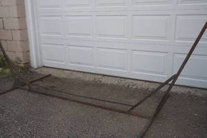 lot 287 image: metal hammock frame