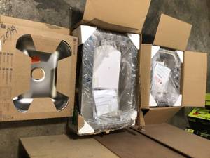 Lot of assorted Kitchen Sinks various models  See Pictures