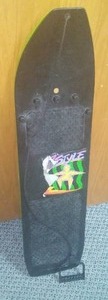 lot 393 image: Freestyle Beginner Snowboard