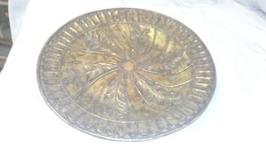 lot 405 image: 20 in. Decorative Tray