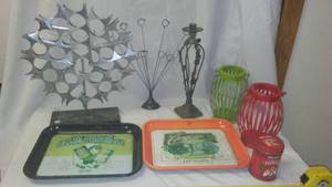 lot 409 image: Metal Decor