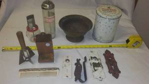 lot 417 image: Antique and Vintage. Great Lot.