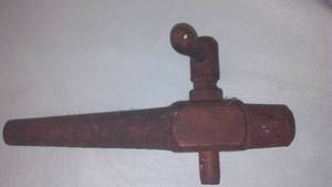 lot 423 image: 3 Maple Tree Or Beer Tap.