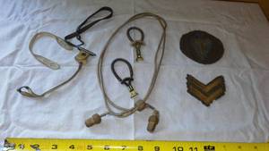 lot 320 image: WW I Patches & Uniform Bling