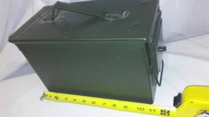lot 452 image: Ammo Box - Excellent - Great Seal