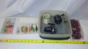 lot 459 image: Fishing Reels  Tackle