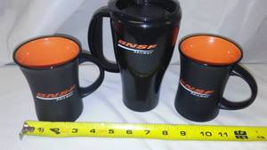 lot 467 image: BNSF Railway Mugs & Travel Mug - New.