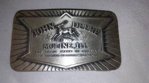 lot 499 image: John Deere BELT BUCKLE 1936 Logo Moline IL 1984